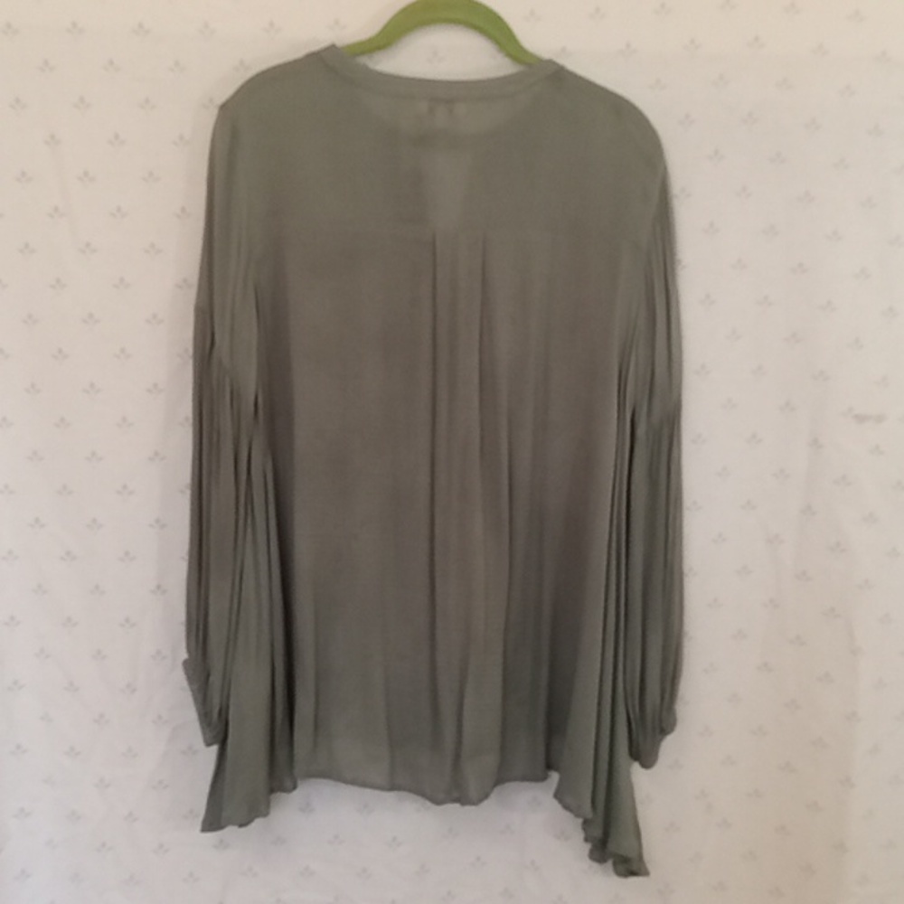 Umgee Feminine Olive Green Blouse S - Picture 3 of 6